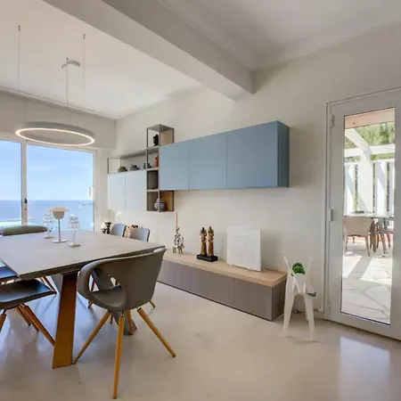 Charmante Villa - Vue Exceptionnelle A Mediterranee