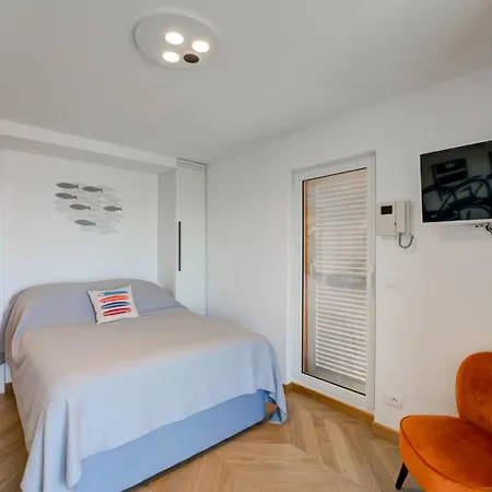 Charmante Villa - Vue Exceptionnelle A Mediterranee *